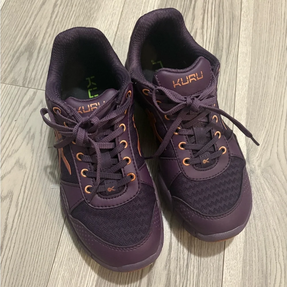 KURU Quantum Sneaker Women’s Size 9.5